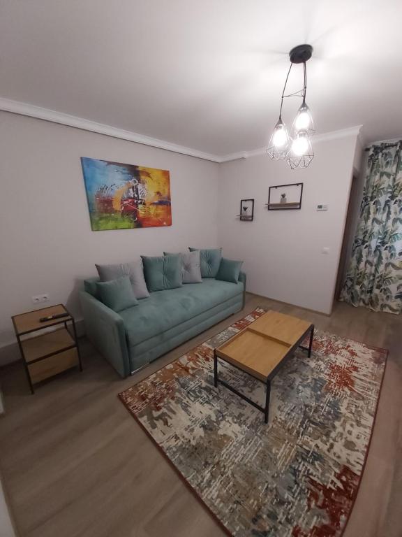 Modern Studio