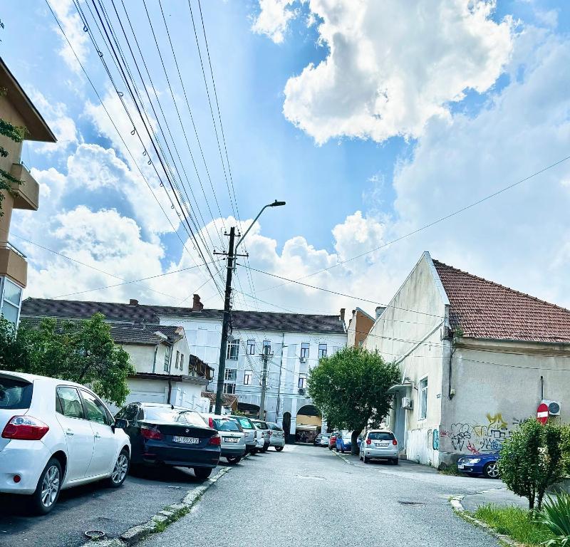Bri Central Apartment