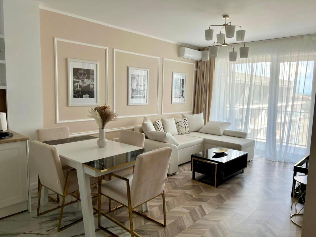 GLIM SUITE