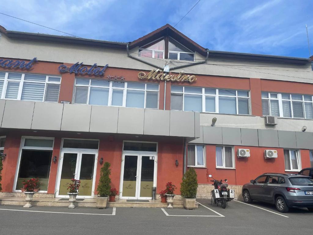 Motel Maestro