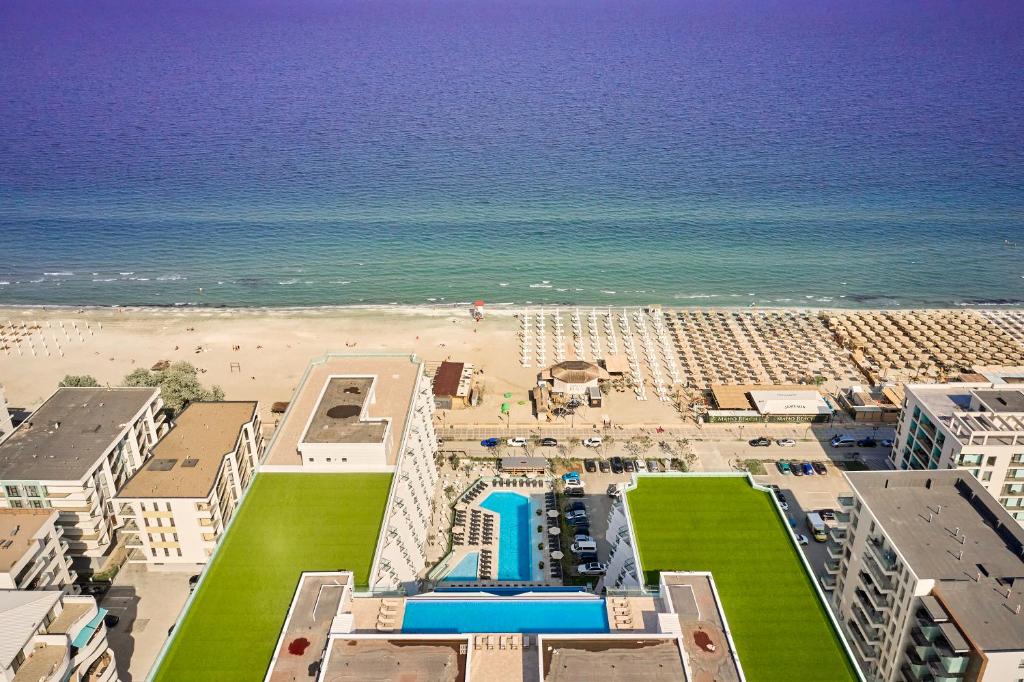 NorthBay Sunrise View - Infinity Pool & Spa Resort