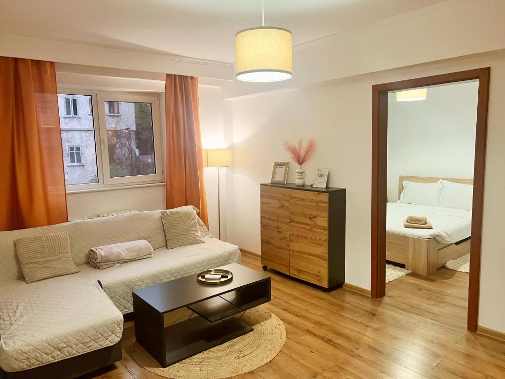 Piata Ovidiu 14 Flat