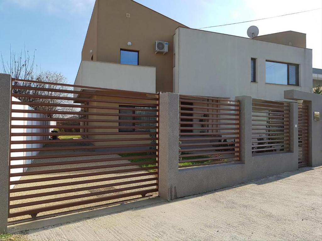 Sunny Family Vila Constanta