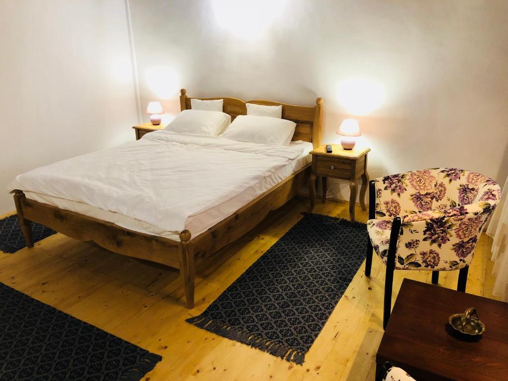 V. Apartment