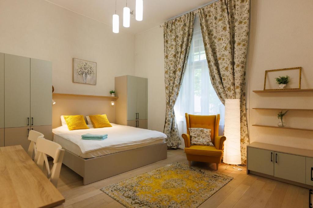 Victoriei Square Apartment
